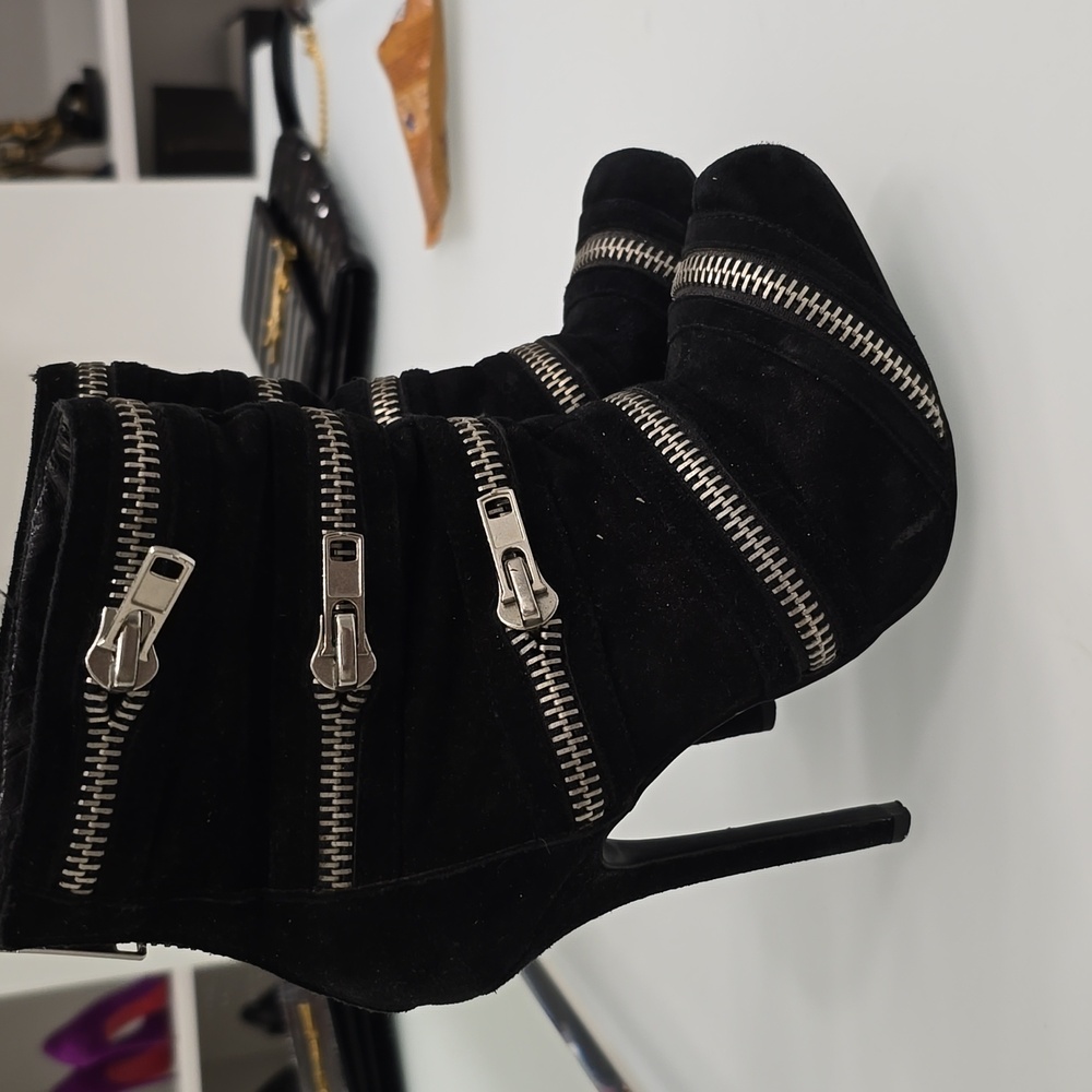 Suede Zipper boot - Picture 2 of 4